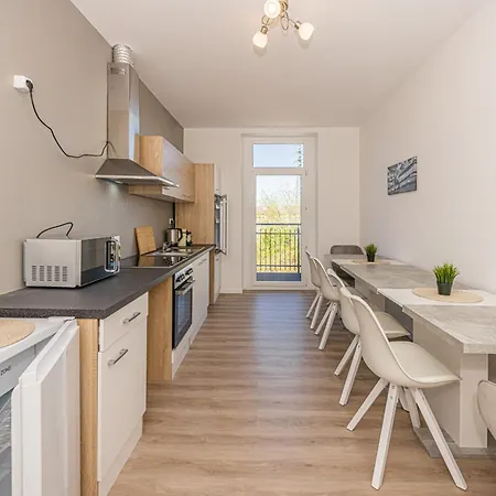 Lv 6-zimmer-apartment, 177 Qm, Balkon, Hbf