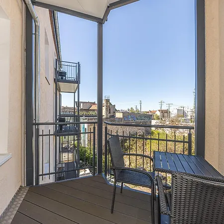 Apartment Lv 6-zimmer-apartment, 177 Qm, Balkon, Hbf Halle (Saale)